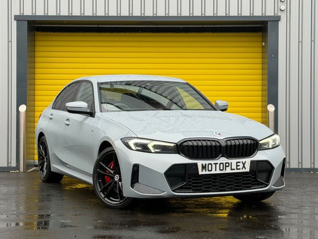 View our BMW 3 SERIES