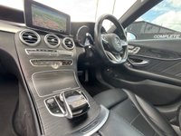 USED 2018 18 MERCEDES-BENZ C CLASS 2.1 C220d AMG Line (Premium Plus) Saloon 4dr Diesel G-Tronic+ 4MATIC Euro 6 (s/s) (170 ps) AUTO + PANROOF + AWD + SAT NAV + HEATED LEATER + FSH + CRUISE