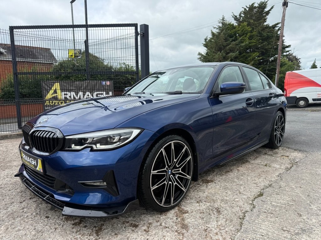 View our BMW 3 SERIES