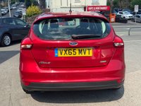 USED 2015 65 FORD FOCUS 1.0T EcoBoost Zetec Hatchback 5dr Petrol Manual Euro 6 (s/s) (125 ps) 2 OWNERS -- FULL SERVICE HISTORY -- &pound;20 TAX -- PARKING SENSORS