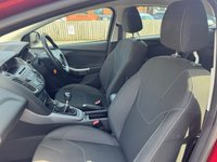 USED 2015 65 FORD FOCUS 1.0T EcoBoost Zetec Hatchback 5dr Petrol Manual Euro 6 (s/s) (125 ps) 2 OWNERS -- FULL SERVICE HISTORY -- &pound;20 TAX -- PARKING SENSORS