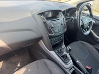 USED 2015 65 FORD FOCUS 1.0T EcoBoost Zetec Hatchback 5dr Petrol Manual Euro 6 (s/s) (125 ps) 2 OWNERS -- FULL SERVICE HISTORY -- &pound;20 TAX -- PARKING SENSORS