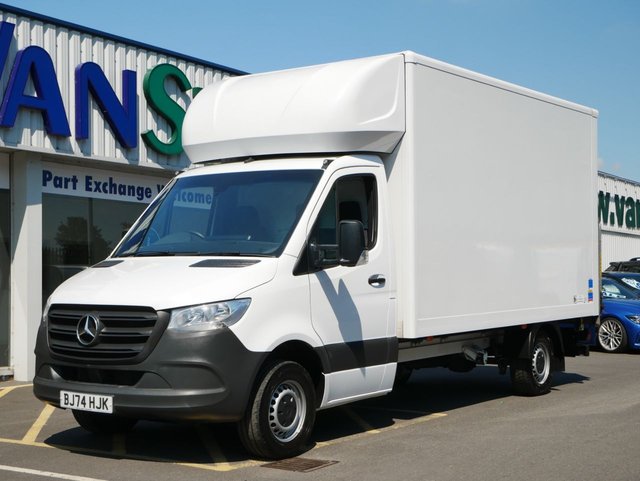 View our Mercedes-Benz Sprinter 315 RWD 2.0 CDI 150 BHP L3 LONG PROGRESSIVE LUTON TAIL-LIFT