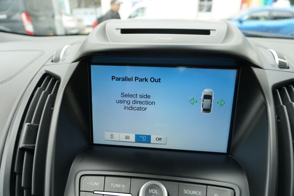 USED 2016 66 FORD KUGA 2.0 TDCi Vignale Powershift AWD Euro 6 (s/s) 5dr AUTOMATIC