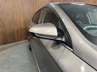 USED 2020 70 HYUNDAI IONIQ 1.6 h-GDi Premium SE DCT Euro 6 (s/s) 5dr Serviced+MOTd+3 Month Warranty