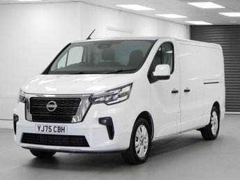 2025 NISSAN PRIMASTAR