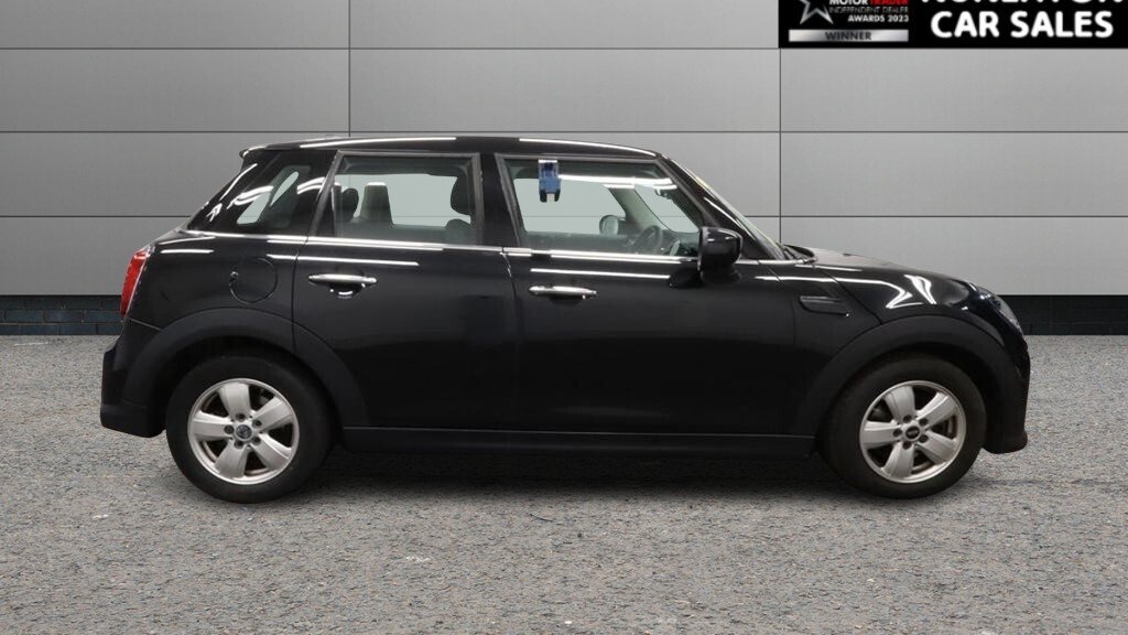 USED 2022 22 MINI HATCH 1.5 Cooper Classic Hatchback 5dr Petrol Manual Euro 6 (s/s) (136 ps) 