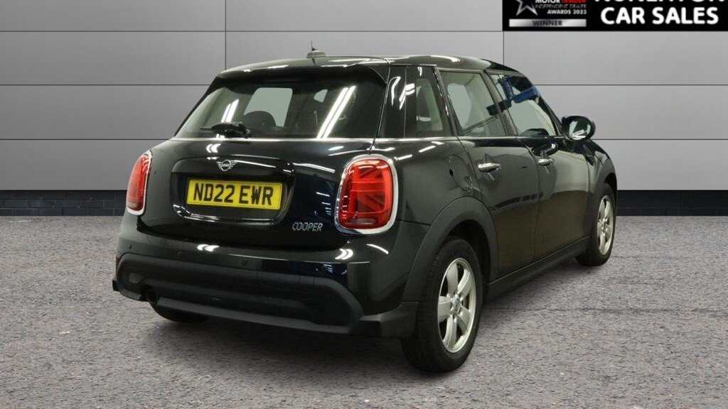 USED 2022 22 MINI HATCH 1.5 Cooper Classic Hatchback 5dr Petrol Manual Euro 6 (s/s) (136 ps) 