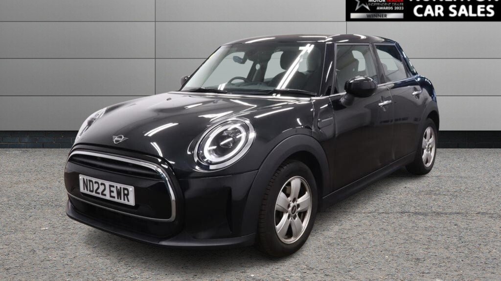 USED 2022 22 MINI HATCH 1.5 Cooper Classic Hatchback 5dr Petrol Manual Euro 6 (s/s) (136 ps) 