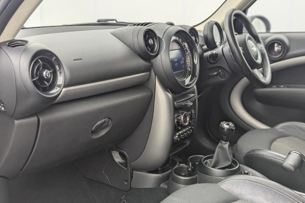 USED 2016 16 MINI COUNTRYMAN 1.6 Cooper D Business Edition SUV 5dr Diesel Manual Euro 5 (s/s) (112 ps) Sat Nav, Heated Seats, Sensors