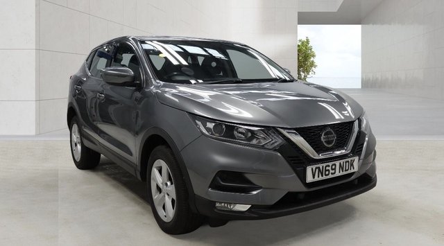 View our Nissan Qashqai 1.3 DIG-T Acenta Premium SUV 5 Door Petrol Manual Grey Euro 6 1 Former Keeper