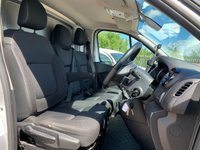 USED 2021 21 RENAULT TRAFIC 2.0 dCi ENERGY 30 Sport Panel Van 5dr Diesel Manual LWB Standard Roof Euro 6 (s/s) (145 ps) 1 owner no vat 1 owner imaculate condition no vat