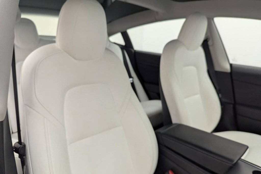 USED 2021 71 TESLA Model 3 (Dual Motor) Long Range Saloon 4dr Electric Auto 4WDE (346 ps) White Leather, 4x4, Sat Nav