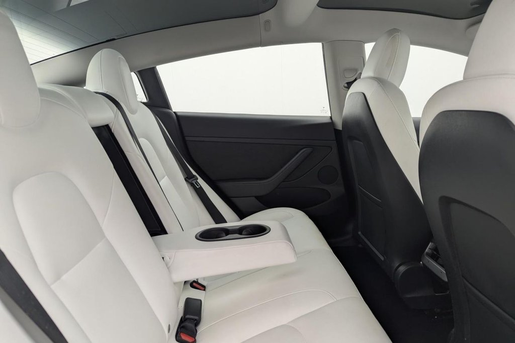 USED 2021 71 TESLA Model 3 (Dual Motor) Long Range Saloon 4dr Electric Auto 4WDE (346 ps) White Leather, 4x4, Sat Nav