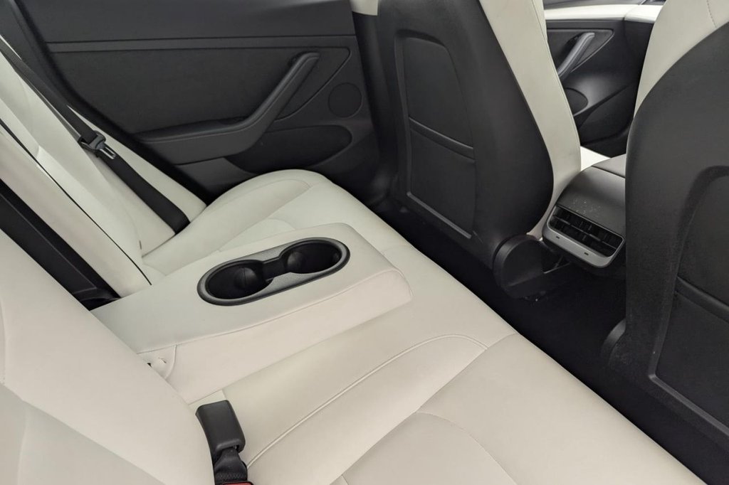 USED 2021 71 TESLA Model 3 (Dual Motor) Long Range Saloon 4dr Electric Auto 4WDE (346 ps) White Leather, 4x4, Sat Nav