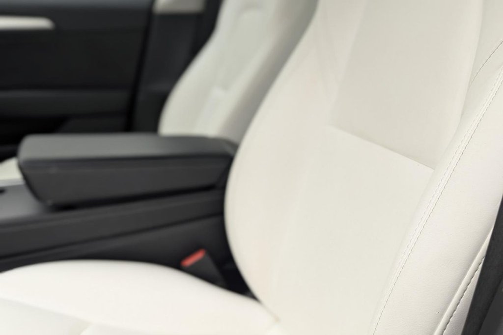 USED 2021 71 TESLA Model 3 (Dual Motor) Long Range Saloon 4dr Electric Auto 4WDE (346 ps) White Leather, 4x4, Sat Nav