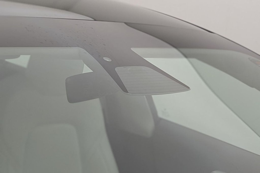 USED 2021 71 TESLA Model 3 (Dual Motor) Long Range Saloon 4dr Electric Auto 4WDE (346 ps) White Leather, 4x4, Sat Nav