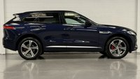 USED 2017 17 JAGUAR F-PACE 3.0 D300 V6 S SUV 5dr Diesel Auto AWD Euro 6 (s/s) (300 ps) 20'S, CAMERA, HTD SEATS-WHEEL, FSH