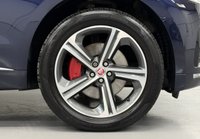 USED 2017 17 JAGUAR F-PACE 3.0 D300 V6 S SUV 5dr Diesel Auto AWD Euro 6 (s/s) (300 ps) 20'S, CAMERA, HTD SEATS-WHEEL, FSH