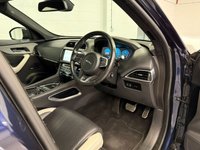 USED 2017 17 JAGUAR F-PACE 3.0 D300 V6 S SUV 5dr Diesel Auto AWD Euro 6 (s/s) (300 ps) 20'S, CAMERA, HTD SEATS-WHEEL, FSH