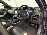 USED 2017 17 JAGUAR F-PACE 3.0 D300 V6 S SUV 5dr Diesel Auto AWD Euro 6 (s/s) (300 ps) 20'S, CAMERA, HTD SEATS-WHEEL, FSH