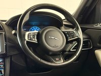USED 2017 17 JAGUAR F-PACE 3.0 D300 V6 S SUV 5dr Diesel Auto AWD Euro 6 (s/s) (300 ps) 20'S, CAMERA, HTD SEATS-WHEEL, FSH