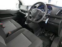 USED 2023 72 VAUXHALL VIVARO 3100 2.0 D 145 BHP L2 LONG PRO EDITION 6 DOOR SAT NAV | AIR CON | 145 BHP | L2 LONG