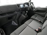 USED 2023 72 VAUXHALL VIVARO 3100 2.0 D 145 BHP L2 LONG PRO EDITION 6 DOOR SAT NAV | AIR CON | 145 BHP | L2 LONG