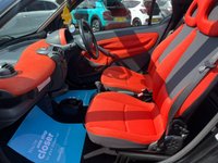 USED 2005 05 SMART FORTWO 0.7 City Passion Cabriolet 2dr Petrol Automatic (113 g/km, 61 bhp) * JUST ARRIVED**AUTOMATIC...PETROL**