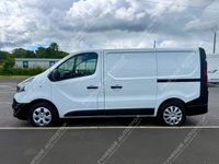 USED 2020 20 RENAULT TRAFIC 2.0 dCi ENERGY 28 Business Panel Van 5dr Diesel Manual SWB Standard Roof Euro 6 (s/s) (120 ps) 