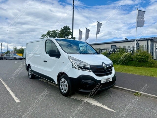 View our Renault Trafic 2.0 dCi ENERGY 28 Business Panel Van 5dr Diesel Manual SWB Standard Roof Euro 6 (s/s) (120 ps)
