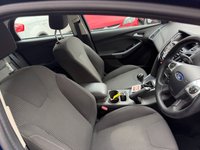 USED 2014 14 FORD FOCUS 1.0T EcoBoost Titanium Navigator Hatchback 5dr Petrol Manual Euro 5 (s/s) (125 ps) ** GREAT SPEC** **FANTASTIC MPG**