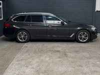 USED 2017 67 BMW 5 SERIES 2.0 520d SE Touring 5dr Diesel Auto Euro 6 (s/s) (190 ps) PRO NAV - HEATED SEATS - DAB