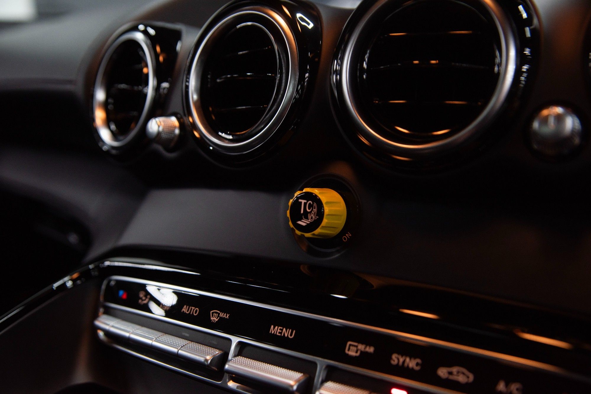 USED 2019 19 MERCEDES-BENZ AMG GT 4.0 V8 BiTurbo R (Premium) Coupe  
