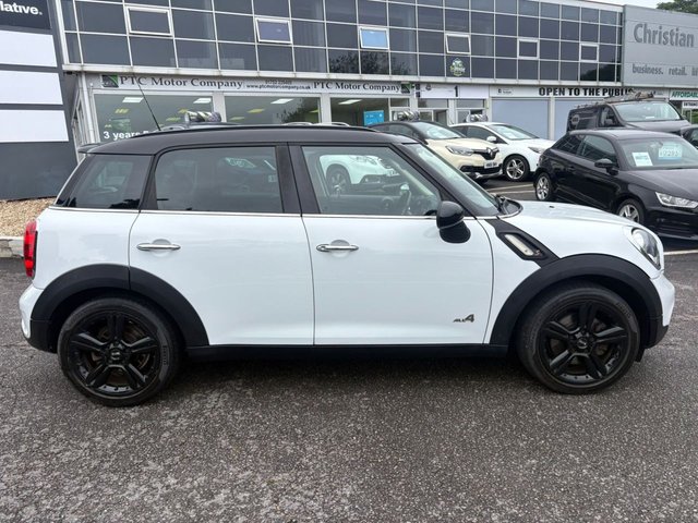 View our MINI COUNTRYMAN