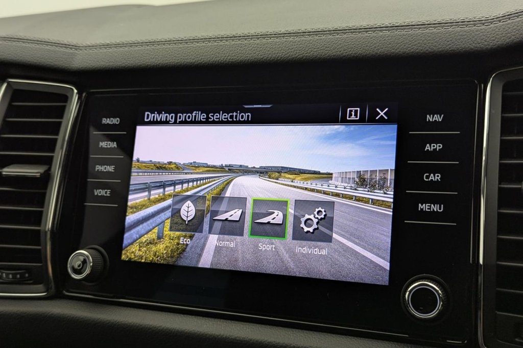 USED 2023 23 SKODA KODIAQ 1.5 TSI ACT SE L Executive SUV 5dr Petrol DSG Euro 6 (s/s) (7 Seat) (150 ps) 7 Seats, Car Play, Rear Camera