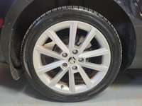 USED 2015 15 SKODA OCTAVIA 1.6 TDI Elegance Hatchback 5dr Diesel Manual Euro 5 (s/s) (105 ps) 