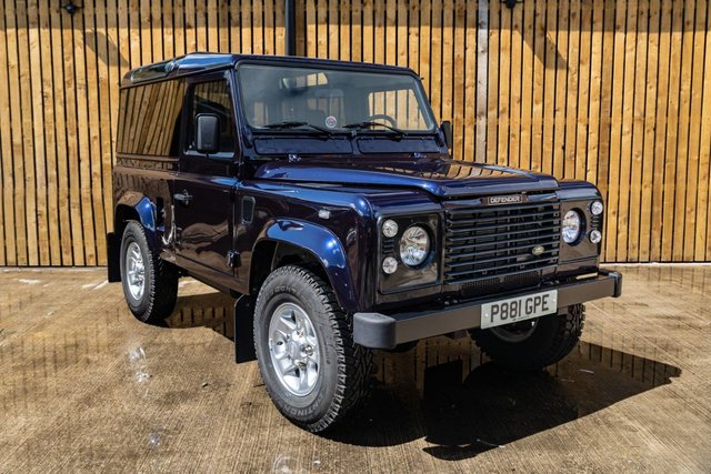 View our LAND ROVER DEFENDER