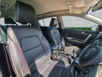 USED 2018 18 KIA SPORTAGE 1.7 CRDi 3 SUV 5dr Diesel Manual Euro 6 (s/s) (114 bhp) Mot 18th May 2027, + Service History, 6 Stamps, + Gearbox Rebuilt July 2026, + 1 Previous Owner, last keeper 2023, + 3 Months Warranty, + ULEZ compliant, + Rear sensors & camera, + Auto lights/wipers, + Bluetooth, + DAB radio, + Sat nav, + Cruise control, + Air con, + Voice command, + Heated front/rear seats, + Hill assist, + USB/aux, + Lane assist, + Panoramic sunroof, + Isofix, + Alloys