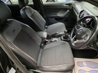 USED 2019 19 VOLKSWAGEN T-CROSS 1.0 TSI R-Line SUV 5dr Petrol Manual Euro 6 (s/s) (115 ps) 