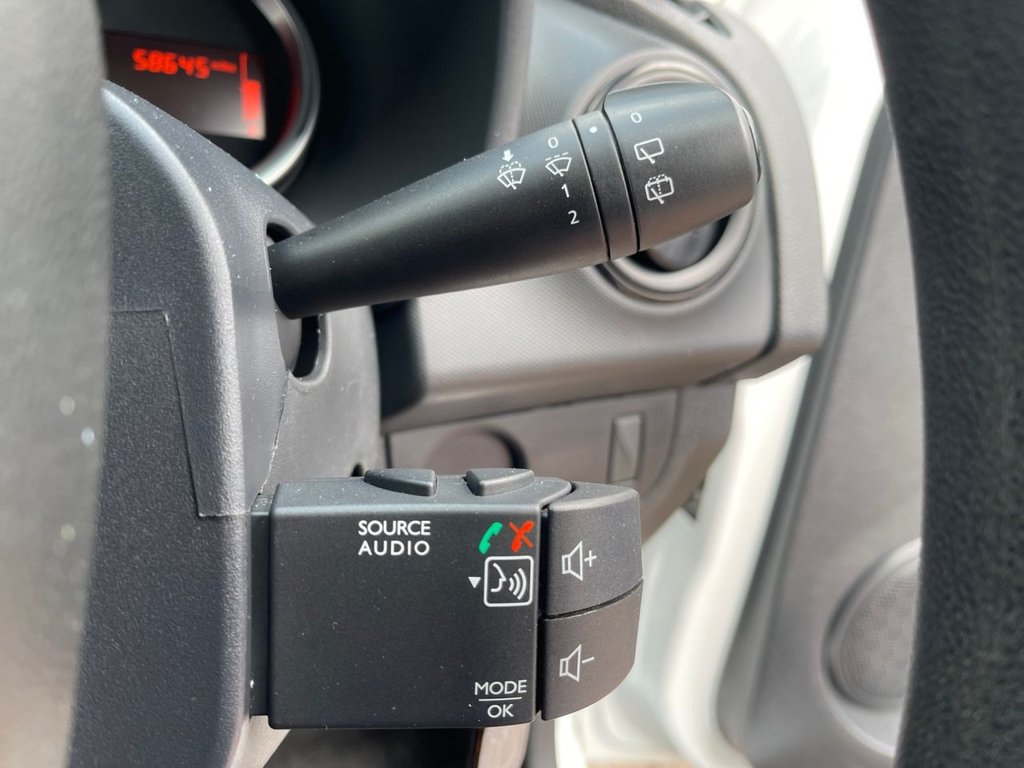 USED 2019 19 DACIA SANDERO 1.0 SCe Essential Hatchback 5dr Petrol Manual Euro 6 (75 ps) 