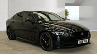 USED 2018 18 JAGUAR XE 2.0i R-Sport Saloon 4dr Petrol Auto Euro 6 (s/s) (250 ps)+2 KEYS+2 FORMER KEEPERS+FSH+PARK CONTROL WITH CAM+PANORAMIC SUNROOF+4 WHEEL DRIVE+POWER BOOT+PRIVACY+AIRCON+18