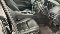 USED 2018 18 JAGUAR XE 2.0i R-Sport Saloon 4dr Petrol Auto Euro 6 (s/s) (250 ps)+2 KEYS+2 FORMER KEEPERS+FSH+PARK CONTROL WITH CAM+PANORAMIC SUNROOF+4 WHEEL DRIVE+POWER BOOT+PRIVACY+AIRCON+18