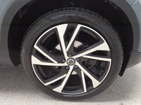 USED 2022 22 VOLVO XC40 1.5 T3 R-Design Pro SUV 5dr Petrol Auto Euro 6 (s/s) (163 ps) 