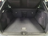 USED 2022 22 VOLVO XC40 1.5 T3 R-Design Pro SUV 5dr Petrol Auto Euro 6 (s/s) (163 ps) 