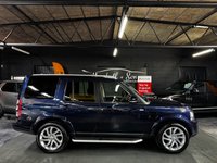USED 2016 16 LAND ROVER DISCOVERY 4 3.0 SD V6 Landmark SUV 5dr Diesel Auto 4WD Euro 6 (s/s) (256 bhp) 2016 LANDROVER DISCOVERY 4 LANDMARK 3.0 SDV6 EURO 6 - LOIRE BLUE - 7 SERVICES INCL CAMBELTS IN 2024 - REAR ENTERTAINMENT - SIDE STEPS - NAV - EXT ROOF RAILS - MERIDIEN SPEAKERS - REVERSE CAMERA - HEATED SEATS