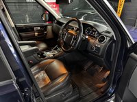 USED 2016 16 LAND ROVER DISCOVERY 4 3.0 SD V6 Landmark SUV 5dr Diesel Auto 4WD Euro 6 (s/s) (256 bhp) 2016 LANDROVER DISCOVERY 4 LANDMARK 3.0 SDV6 EURO 6 - LOIRE BLUE - 7 SERVICES INCL CAMBELTS IN 2024 - REAR ENTERTAINMENT - SIDE STEPS - NAV - EXT ROOF RAILS - MERIDIEN SPEAKERS - REVERSE CAMERA - HEATED SEATS