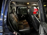USED 2016 16 LAND ROVER DISCOVERY 4 3.0 SD V6 Landmark SUV 5dr Diesel Auto 4WD Euro 6 (s/s) (256 bhp) 2016 LANDROVER DISCOVERY 4 LANDMARK 3.0 SDV6 EURO 6 - LOIRE BLUE - 7 SERVICES INCL CAMBELTS IN 2024 - REAR ENTERTAINMENT - SIDE STEPS - NAV - EXT ROOF RAILS - MERIDIEN SPEAKERS - REVERSE CAMERA - HEATED SEATS