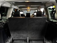 USED 2016 16 LAND ROVER DISCOVERY 4 3.0 SD V6 Landmark SUV 5dr Diesel Auto 4WD Euro 6 (s/s) (256 bhp) 2016 LANDROVER DISCOVERY 4 LANDMARK 3.0 SDV6 EURO 6 - LOIRE BLUE - 7 SERVICES INCL CAMBELTS IN 2024 - REAR ENTERTAINMENT - SIDE STEPS - NAV - EXT ROOF RAILS - MERIDIEN SPEAKERS - REVERSE CAMERA - HEATED SEATS