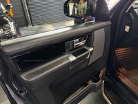 USED 2016 16 LAND ROVER DISCOVERY 4 3.0 SD V6 Landmark SUV 5dr Diesel Auto 4WD Euro 6 (s/s) (256 bhp) 2016 LANDROVER DISCOVERY 4 LANDMARK 3.0 SDV6 EURO 6 - LOIRE BLUE - 7 SERVICES INCL CAMBELTS IN 2024 - REAR ENTERTAINMENT - SIDE STEPS - NAV - EXT ROOF RAILS - MERIDIEN SPEAKERS - REVERSE CAMERA - HEATED SEATS